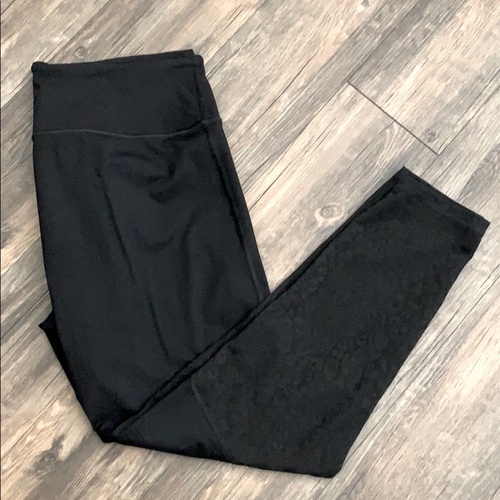 Victoria’s Secret Cheetah Mesh Leggings